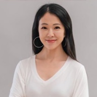 Ella Zhang 肖像